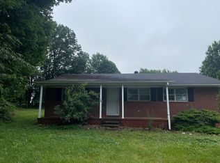 1220 Bethania Rural Hall Rd, Winston Salem, NC 27106