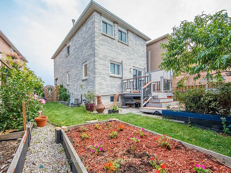 2790 Huntingdon Trl — Photo 34