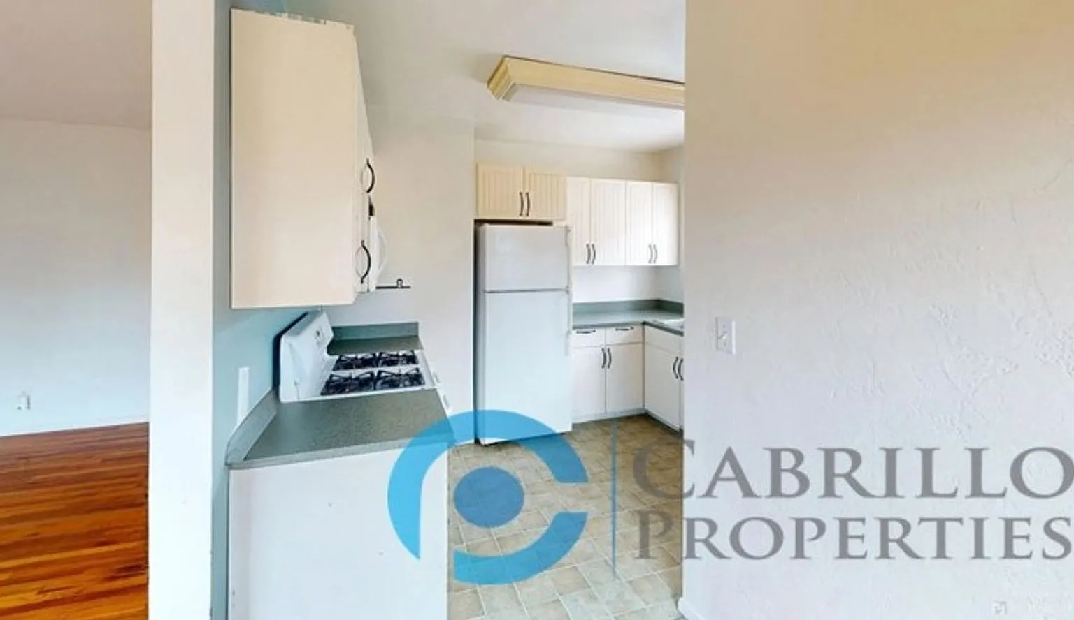 2 bed, 1.0 bath, 800 sqft, $2,695 — Photo 2