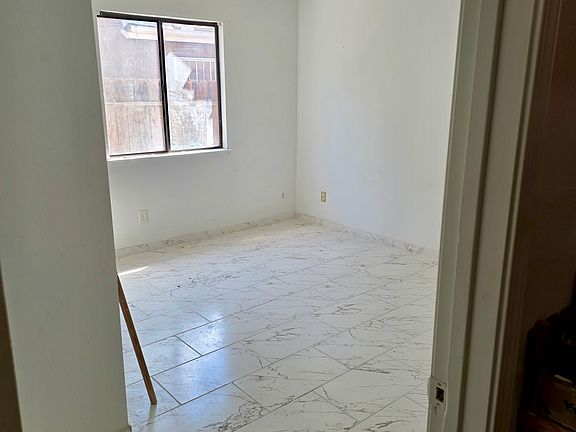2nd image of 2222 Alton St
