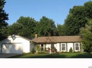 5847 Creekside Ln, North Ridgeville, OH 44039