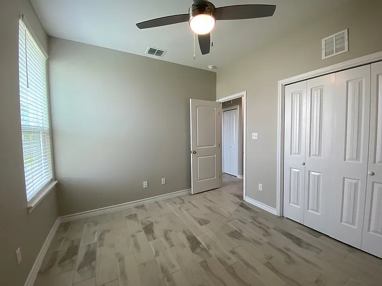13966 Fortuna Bay Dr — Photo 23