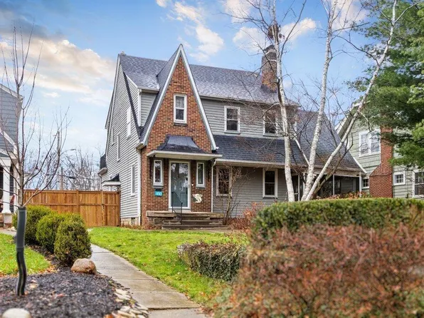 460 Midgard Rd, Columbus, OH 43202