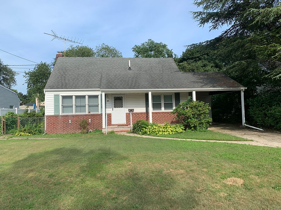 1st image of 67 Seley Dr