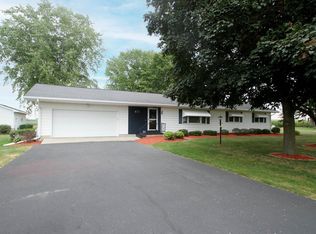 856 Collins Rd, Stoughton, WI 53589