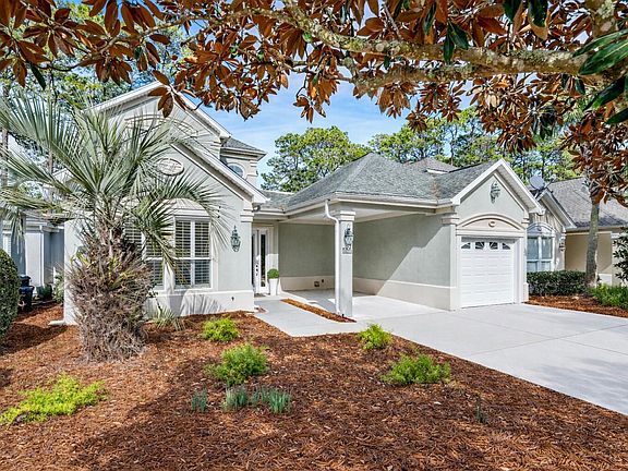 5th image of 104 Masters Ct