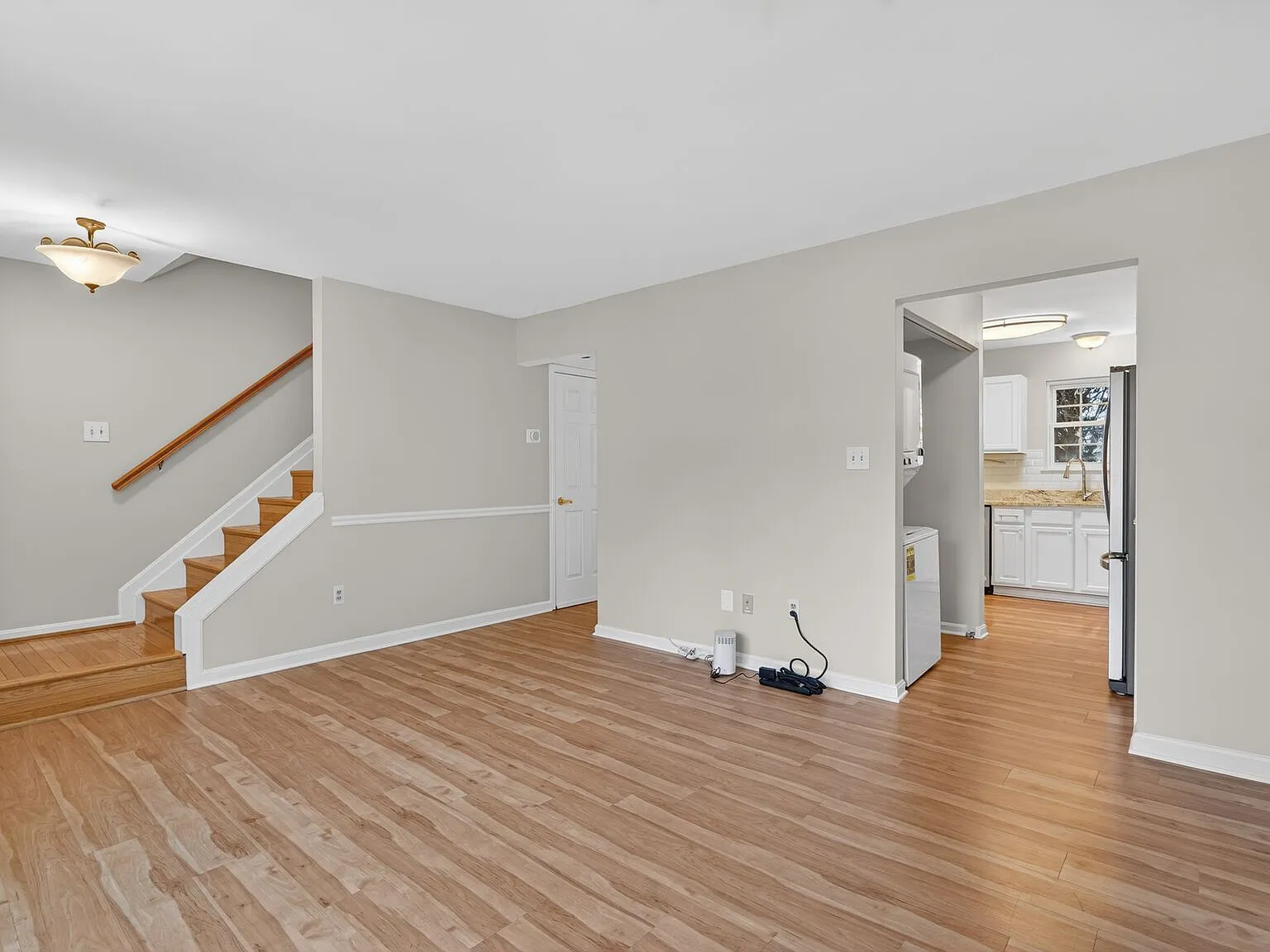 8 Suncroft Court - 1 — Photo 3