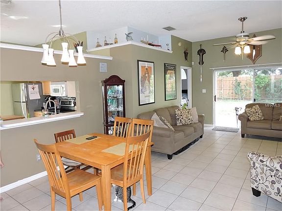2nd image of 3808 Blackberry Cir