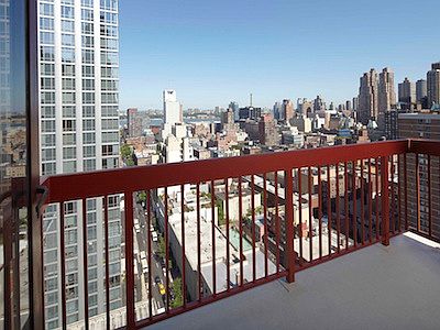 4th image of 260 W 52nd St APT 11D