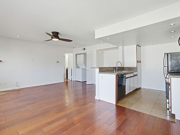 5th image of 4205 Ohio St Unit 303