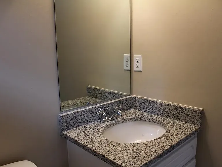 1004 Volusia St — Photo 4