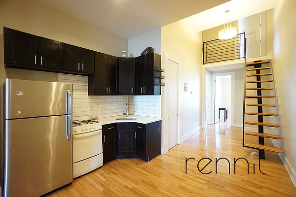 Rented by Rennit Inc. | media 16