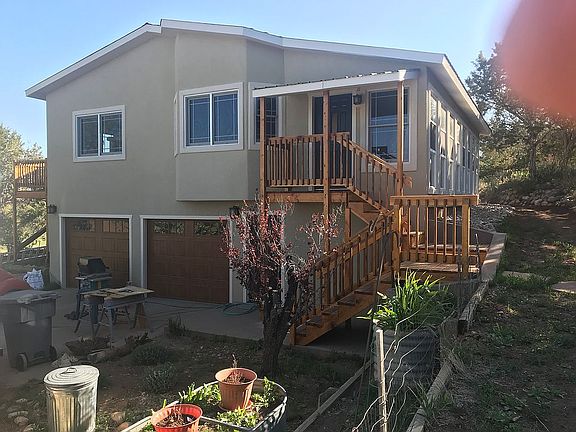 2nd image of 415 Mesa Linda Dr