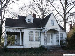 423 Goodwin Cir, Anniston, AL 36207