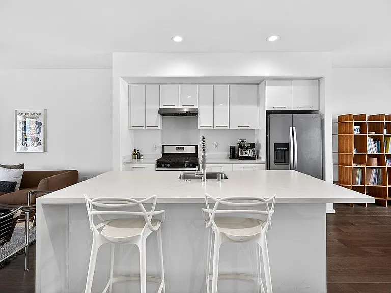 979 Eames Walk — Photo 12