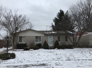 9506 Essex St, Romulus, MI 48174