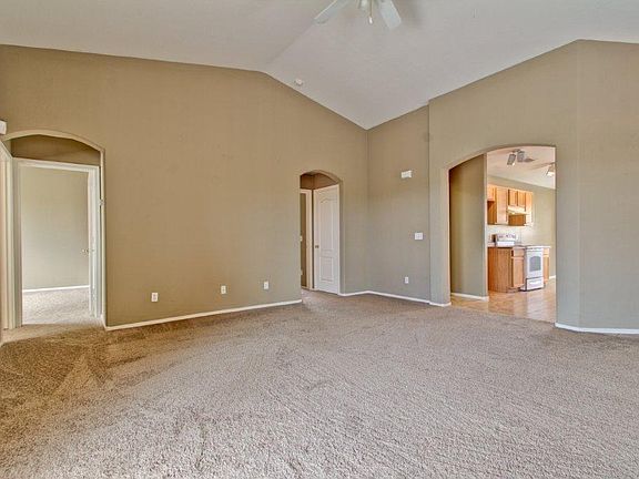 5th image of 1512 S 86th Ln