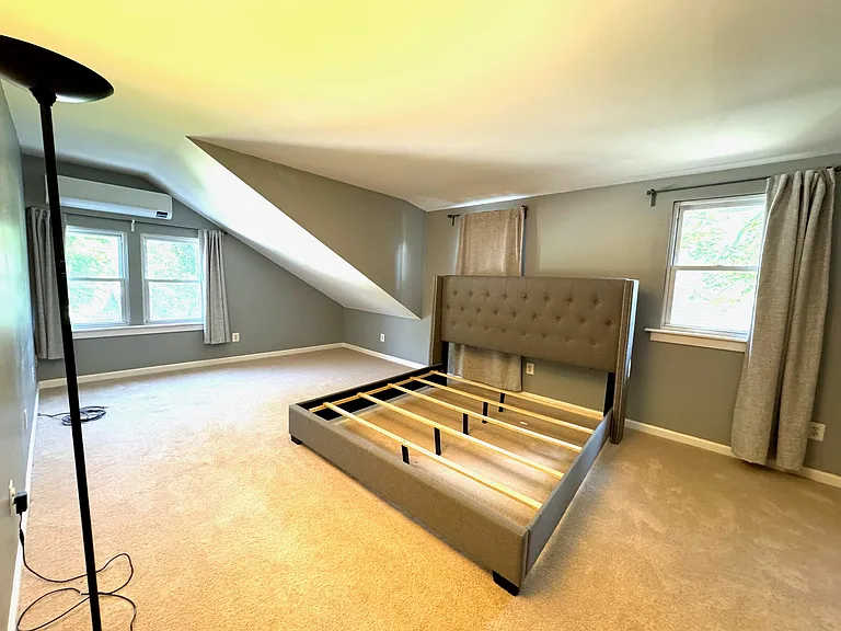 126 Irving St #1 — Photo 6