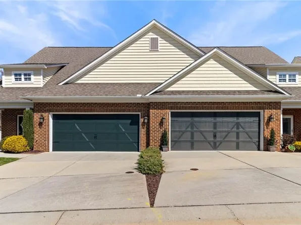 402 Mockingbird Ln, Mebane, NC 27302