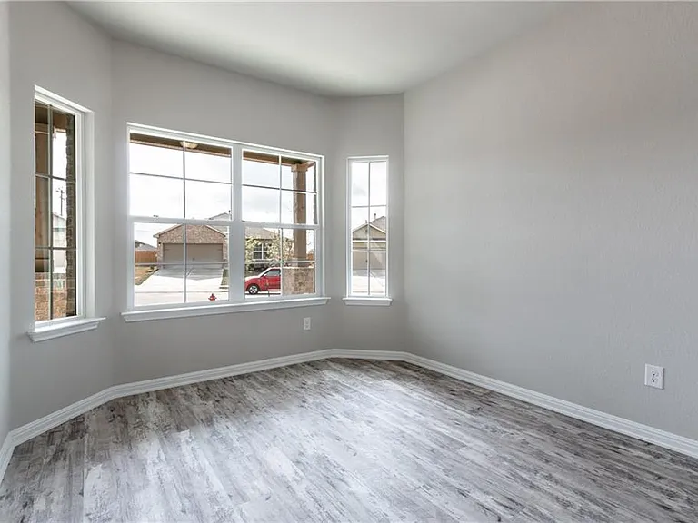 2718 Bridekirk Dr — Photo 7