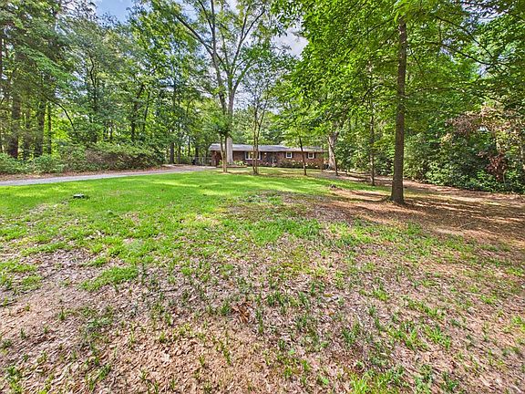 4th image of 5429 Holland Dr