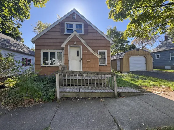 1304 N 11th St, Superior, WI 54880