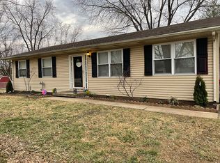 8110 Lisa Ln, Georgetown, IN 47122
