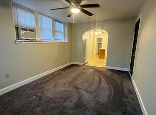 709 S 2nd St #H, Springfield, IL 62704