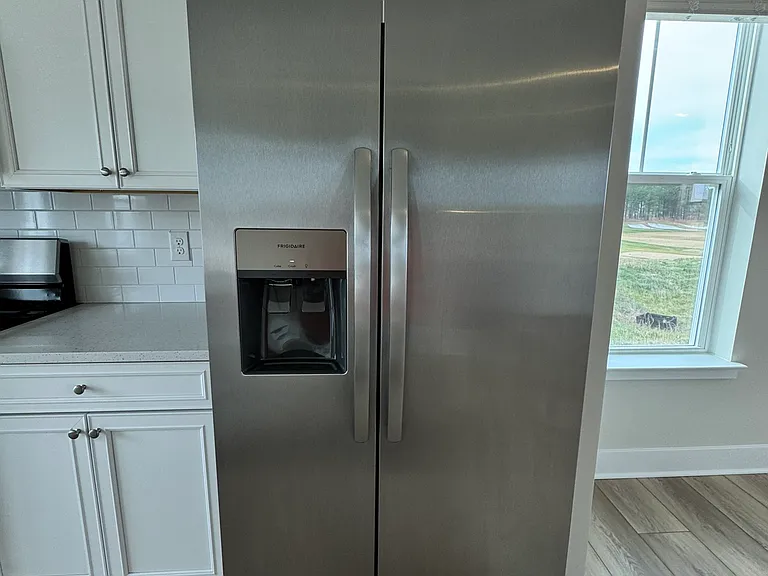 2214 Winterberry Ln — Photo 16