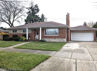 19034 Dijon Ave, Eastpointe, MI