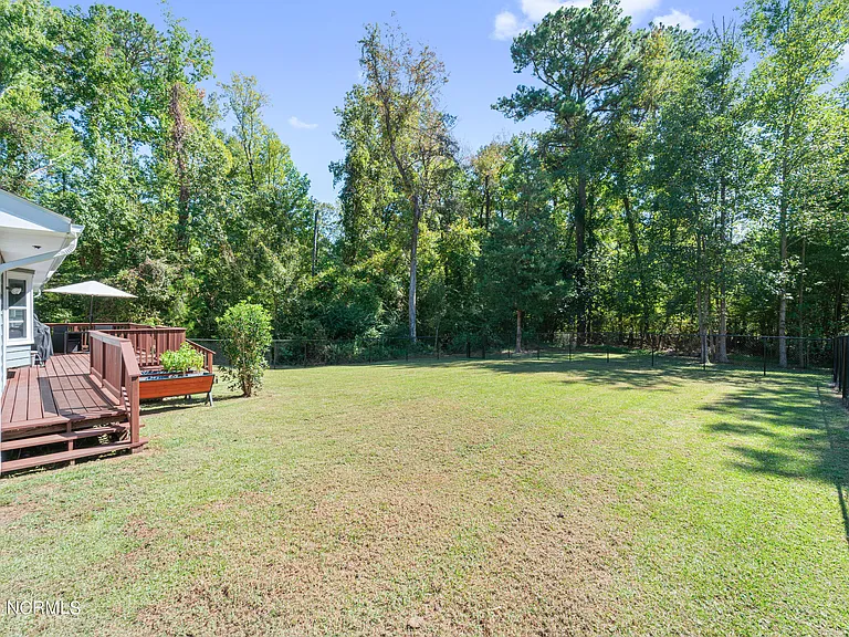 420 Ridge Rd — Photo 17
