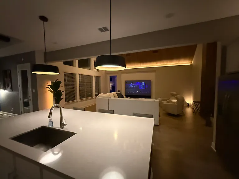 161 Rainier Dr — Photo 3