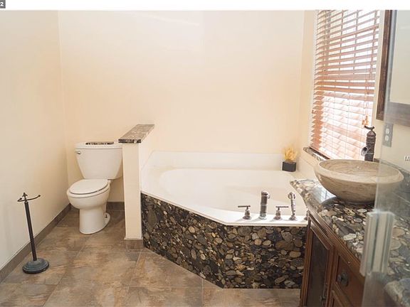 2nd image of 12769 Enclave Dr