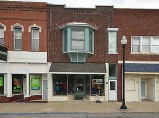 217 E 3rd St, Cameron, MO 64429