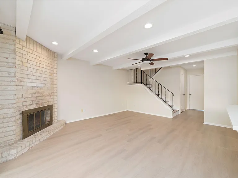 14345 Misty Meadow Ln — Photo 8
