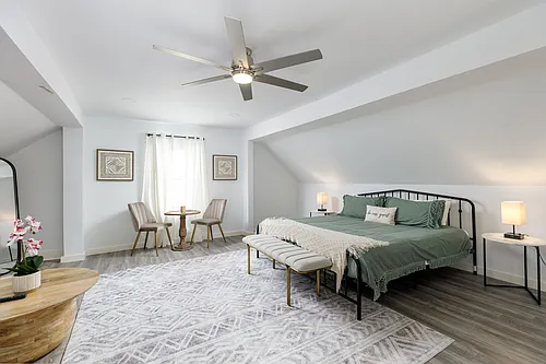 110 E Craig Pl #3 Photo 1