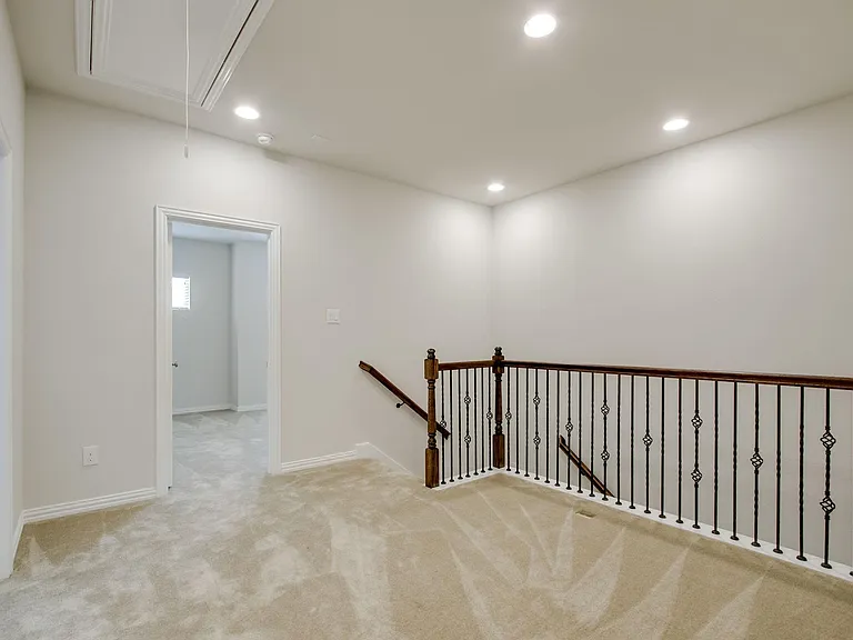 17713 Coralberry Dr — Photo 22