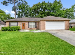 7832 Hilo Pl, Diamondhead, MS 39525