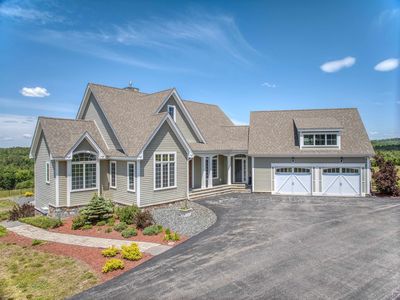 54 Woodcoat Drive, Epsom, NH, 03234