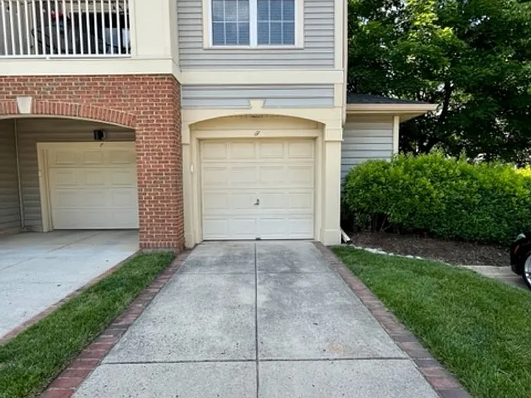 11318 Westbrook Mill Ln #103 — Photo 26