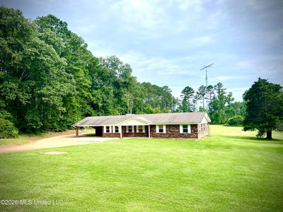 399 Freeman Rd SW, Summit, MS, 39666