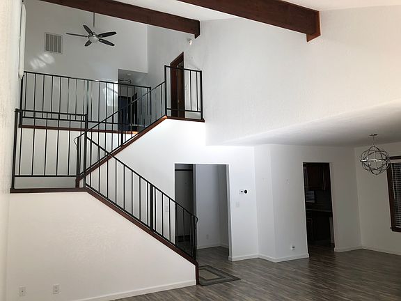 4th image of 3147 Dolbeer St APT 18