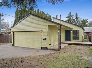 5515 SE Schiller St, Portland, OR 97206