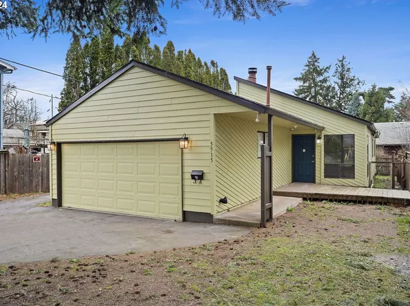 5515 SE Schiller St, Portland, OR 97206