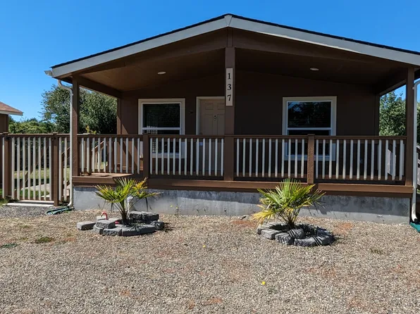 137 Frigate St NW, Ocean Shores, WA 98569