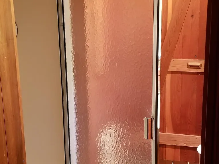 Direct access to full Bathroom from second bedroom.