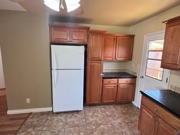 634 Aster St #634, Escondido, CA 92027