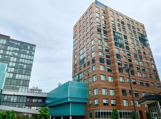 738 N Morgan St APT 1116, Chicago, IL 60642