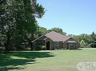 101 Buckhorn, Waxahachie, TX 75165