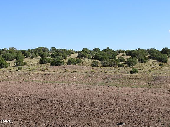 3rd image of 9380 Latigo Rd